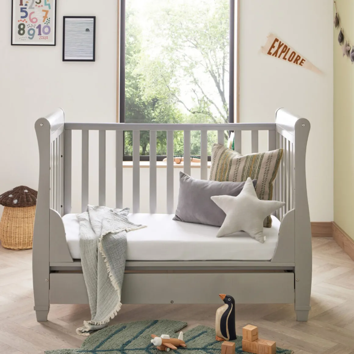 Babymore Eva Sleigh Cot Bed Dropside with Drawer
