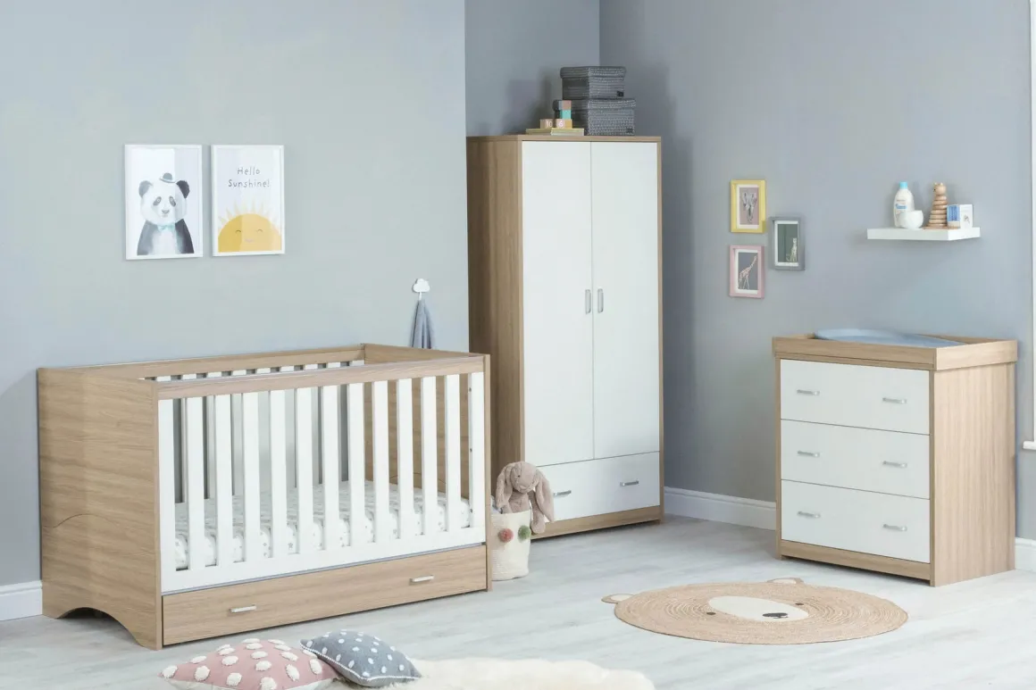 Babymore Veni White Oak Room set 3 pieces - Cot Bed with drawer, Chest & Wardrobe