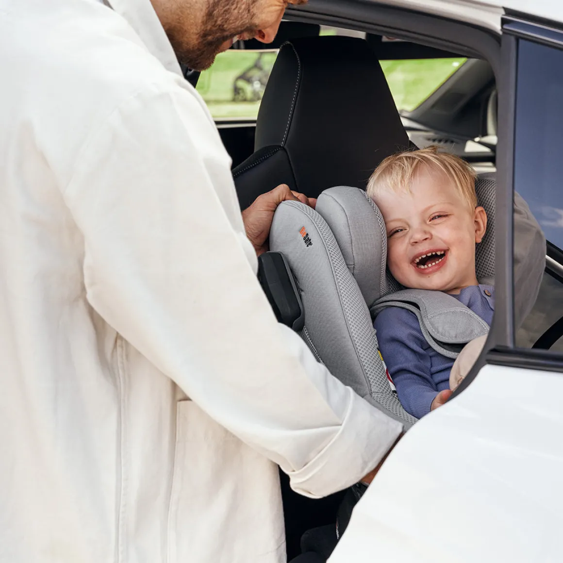 BeSafe Beyond 360 Car Seat - Dark Grey Melange