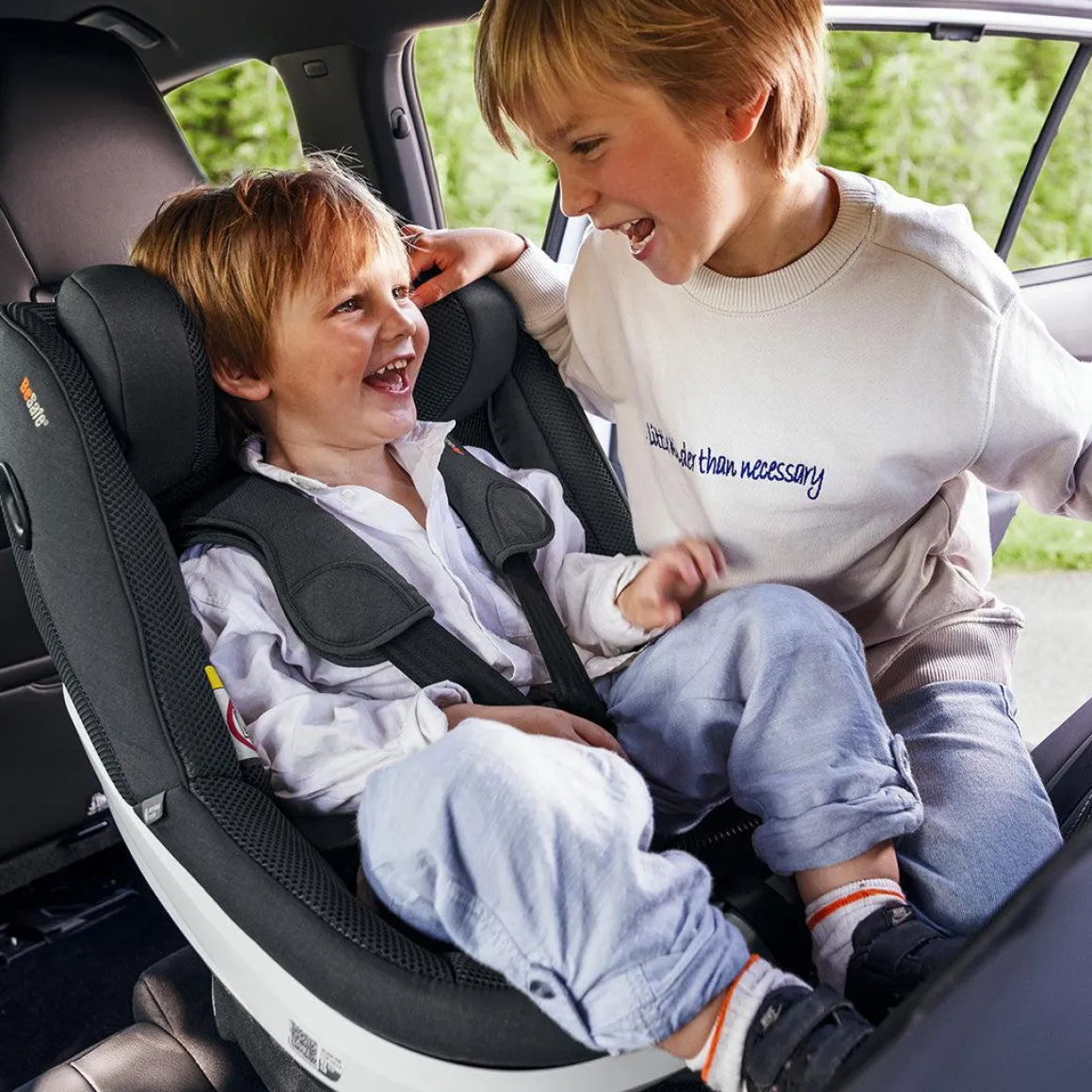 BeSafe Beyond Car Seat - Anthracite Mesh