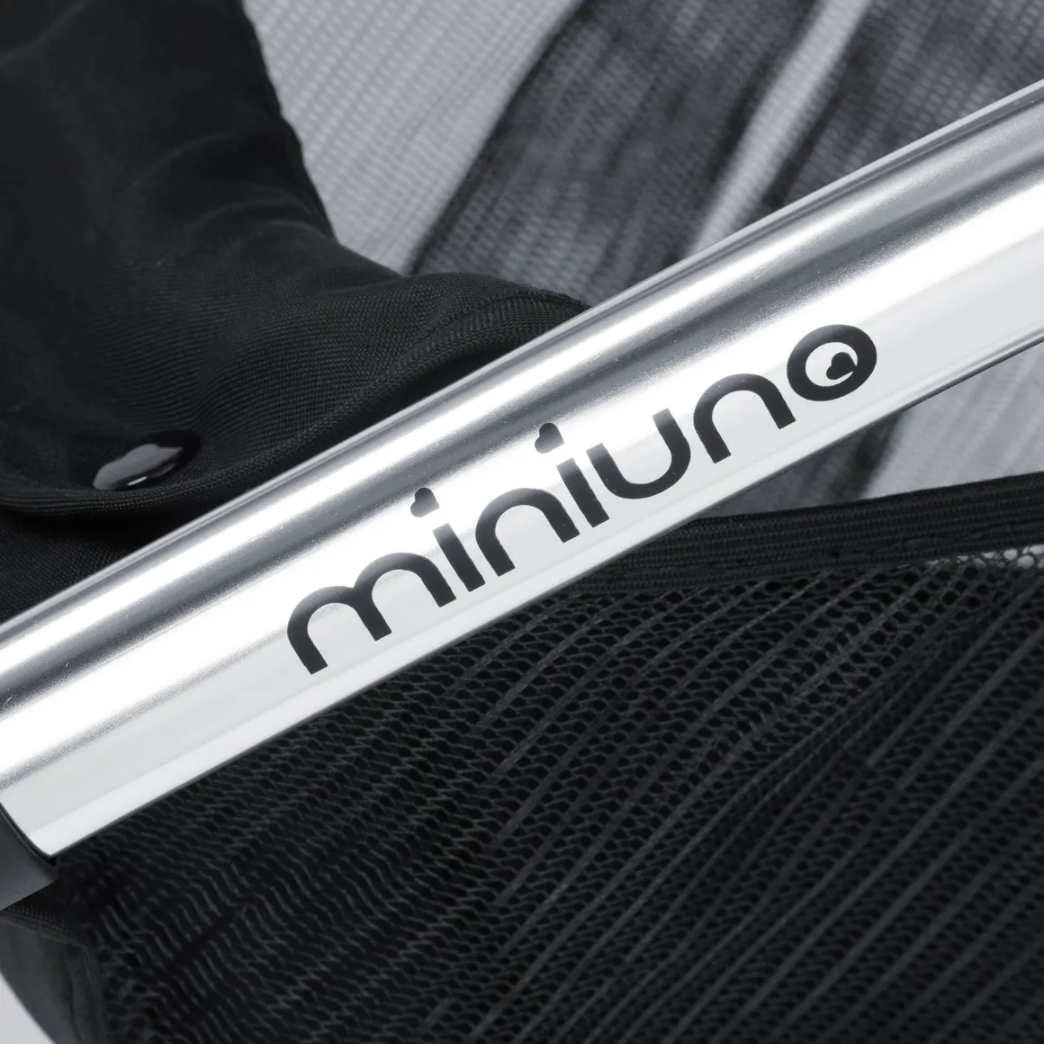 MiniUno TouchFold Stroller – Grey Herringbone