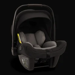 Nuna TRIV NEXT Pushchair (2024) + PIPA NEXT Travel System - Caviar