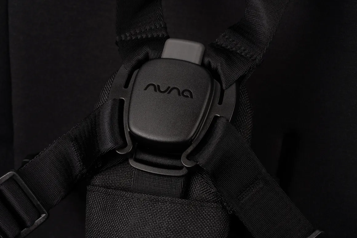 Nuna TRIV NEXT Pushchair (2024) + PIPA NEXT Travel System - Caviar